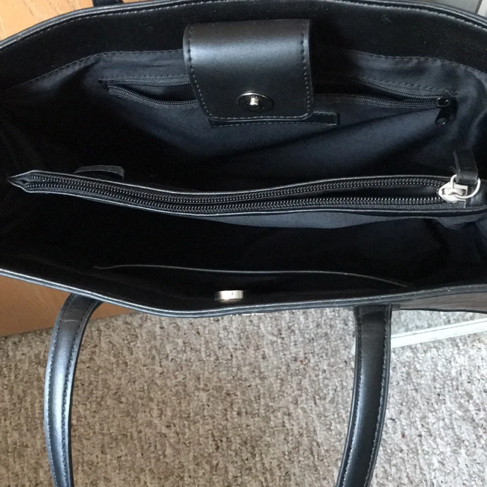 Nine West Black Tote - Picture 3 of 5